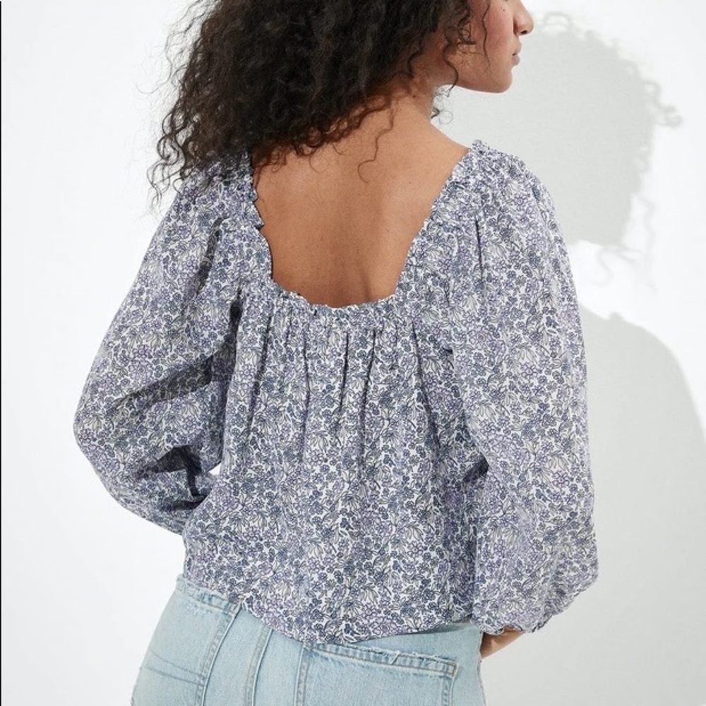 American Eagle Floral Square Neck Blouse